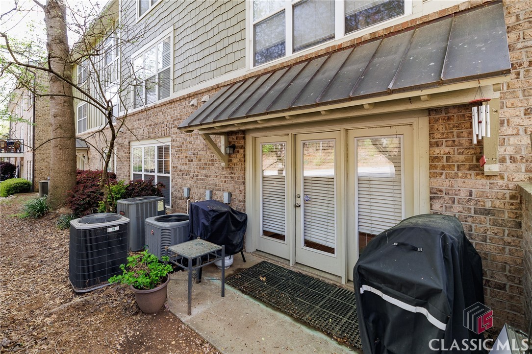 660 Barnett Shoals Road 110