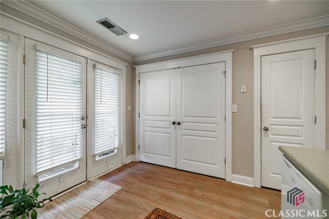 660 Barnett Shoals Road 110