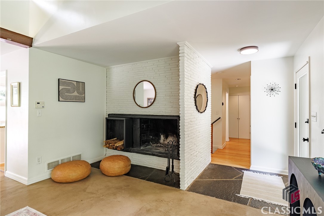 325 Duncan Springs Road
