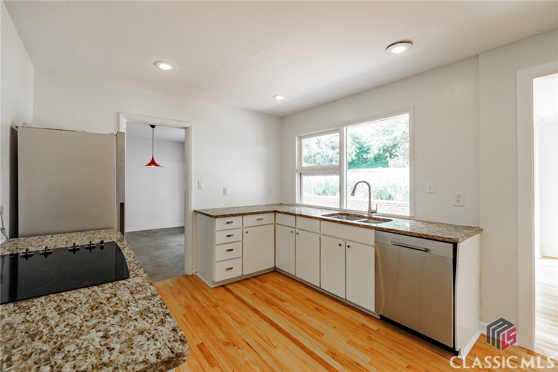 325 Duncan Springs Road