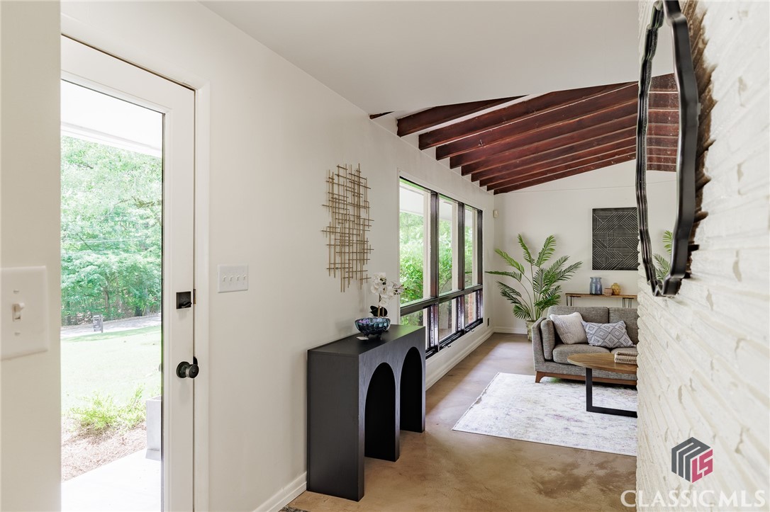 325 Duncan Springs Road