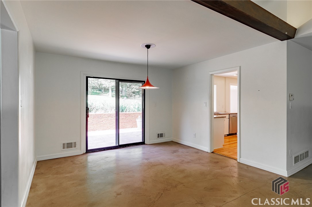 325 Duncan Springs Road