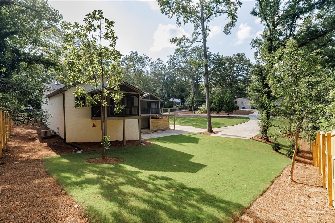 685 Pinecrest Drive