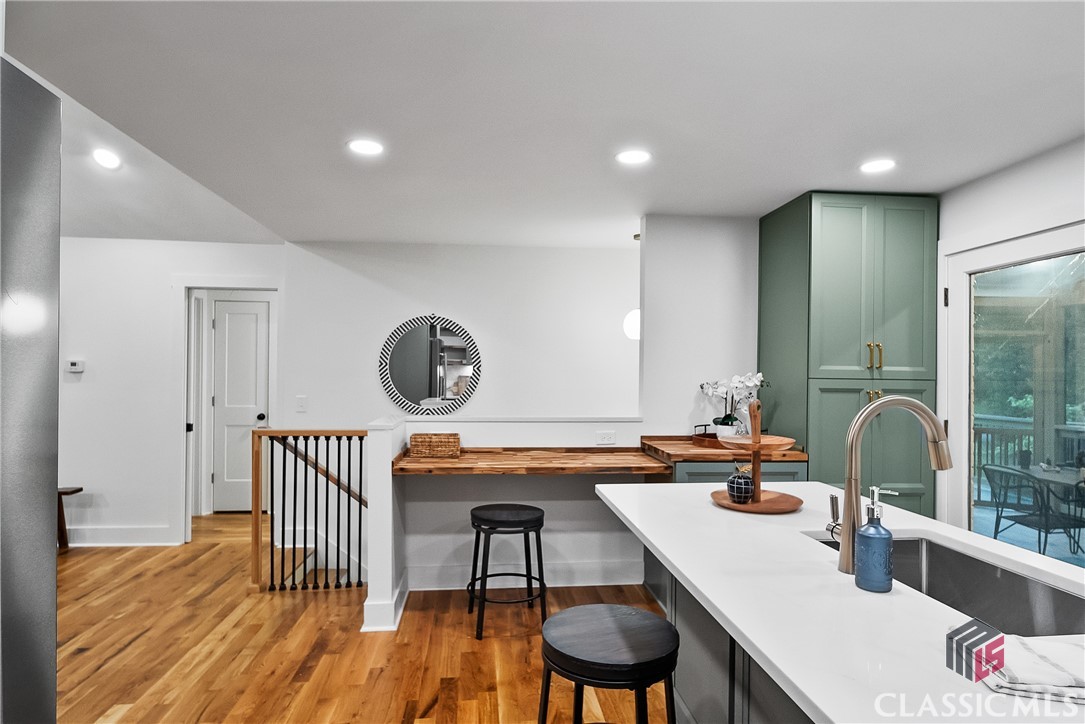 685 Pinecrest Drive