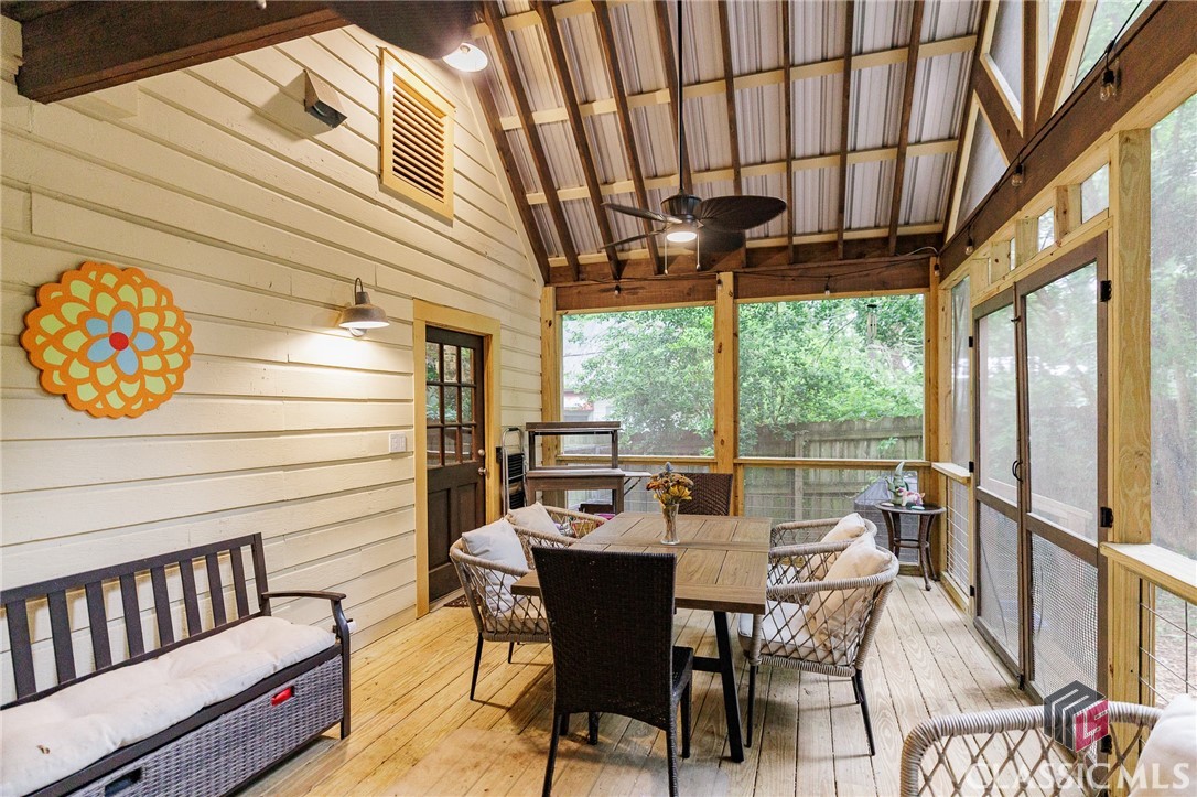 395 Cleveland Avenue