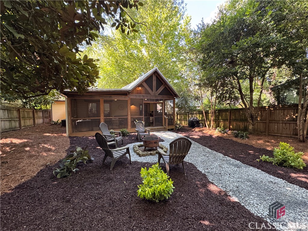 395 Cleveland Avenue