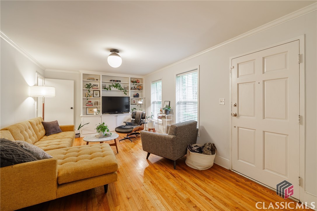 225 Riverside Drive