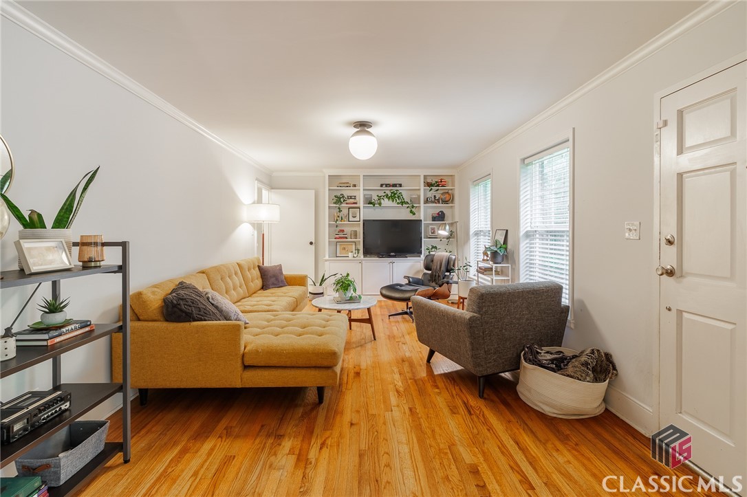 225 Riverside Drive