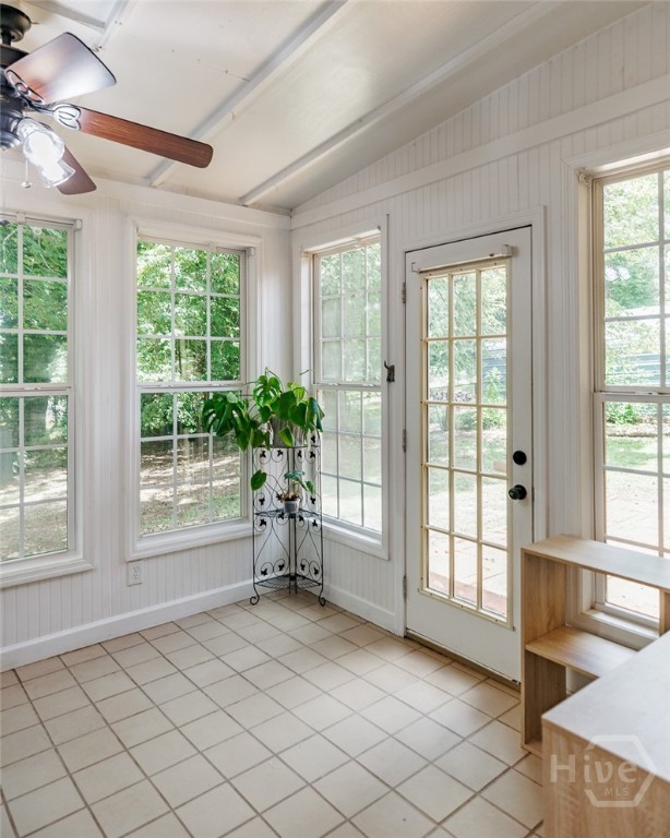 655 University Circle