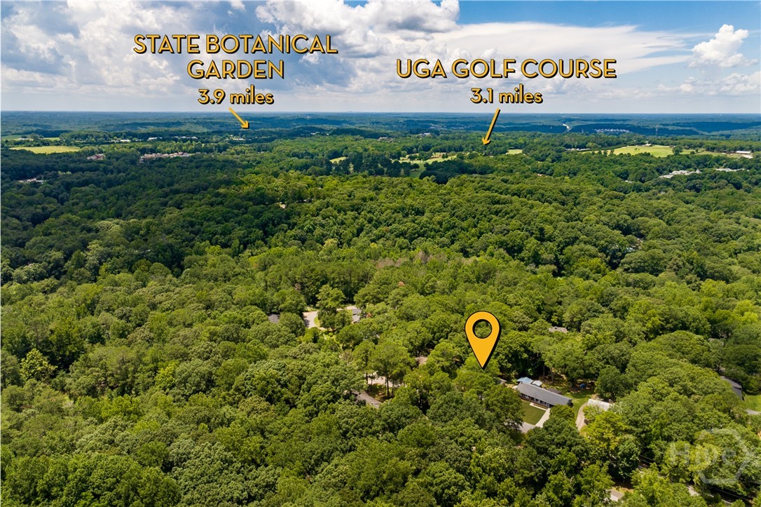 655 University Circle