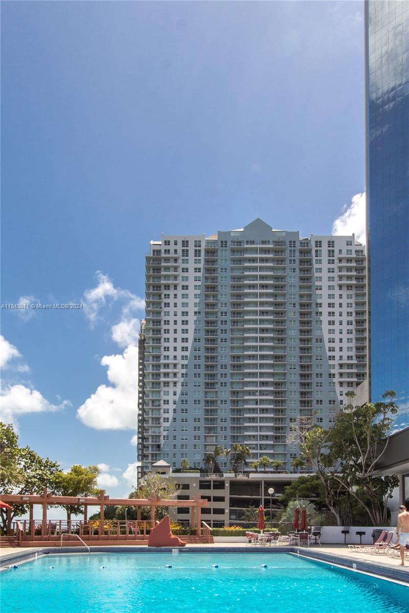 999 S Brickell Bay Dr # 1906