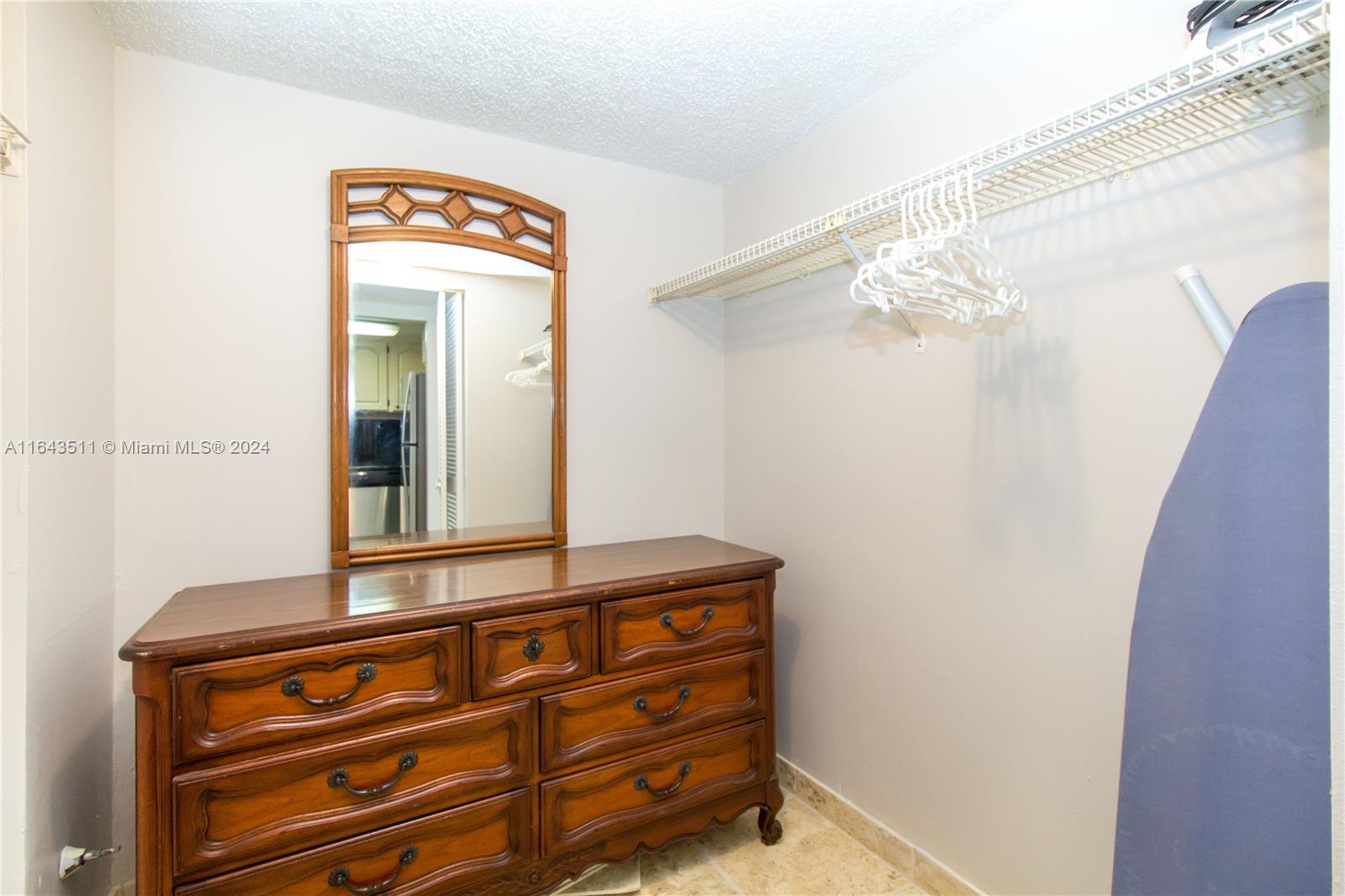 999 S Brickell Bay Dr # 1906