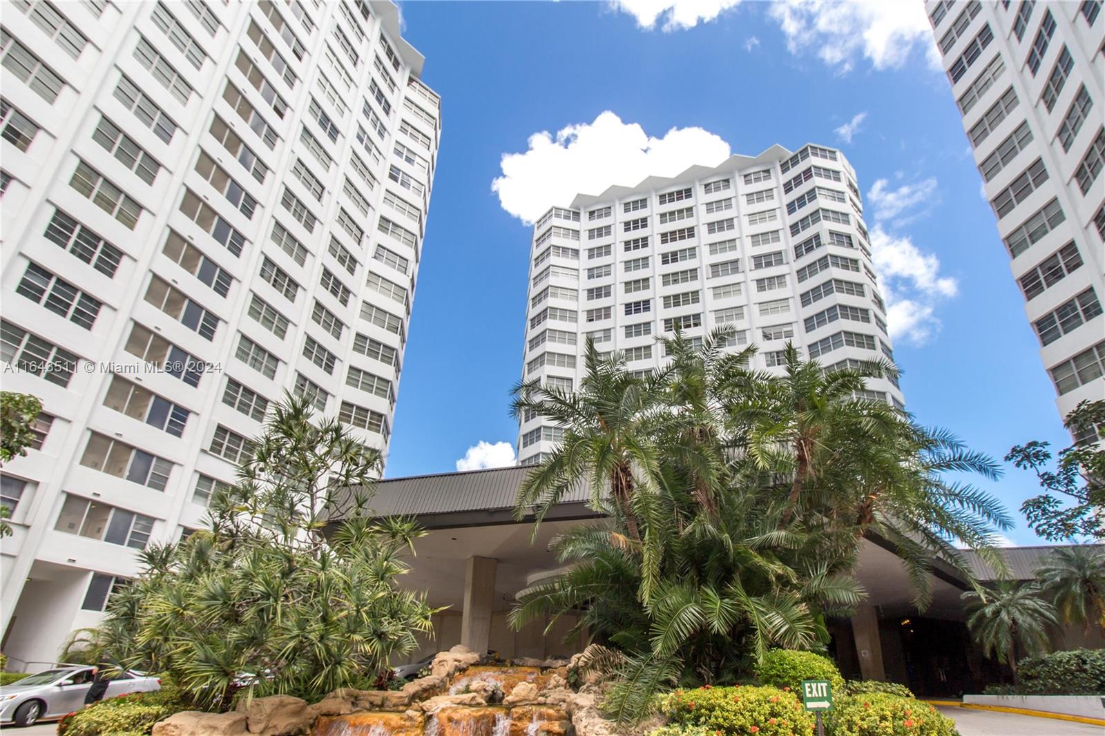 999 S Brickell Bay Dr # 1906