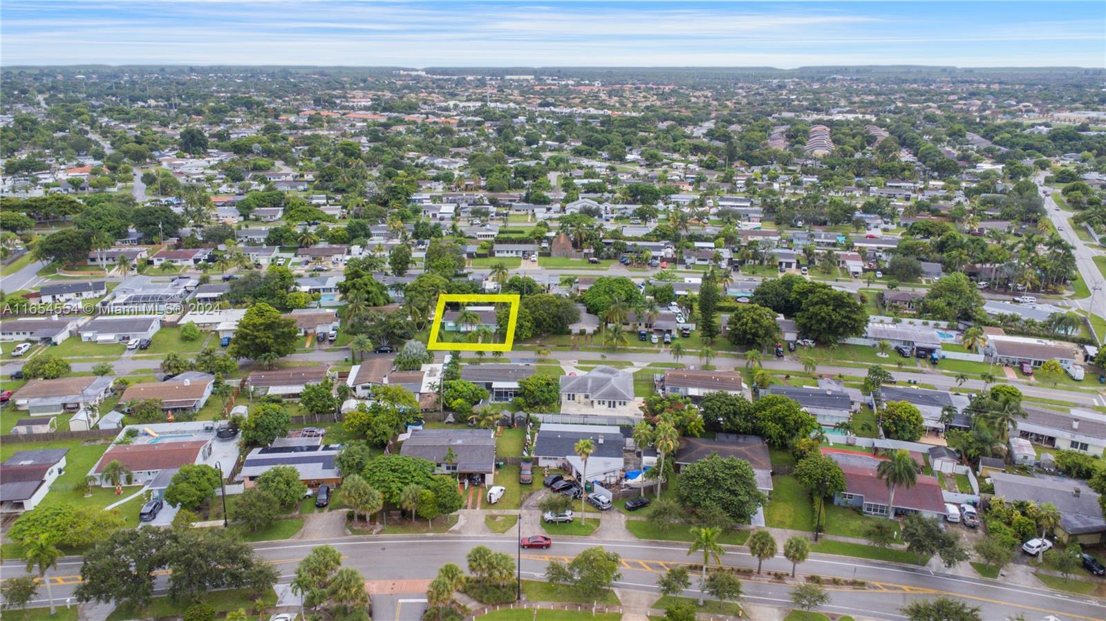 9490 N Dominican Dr