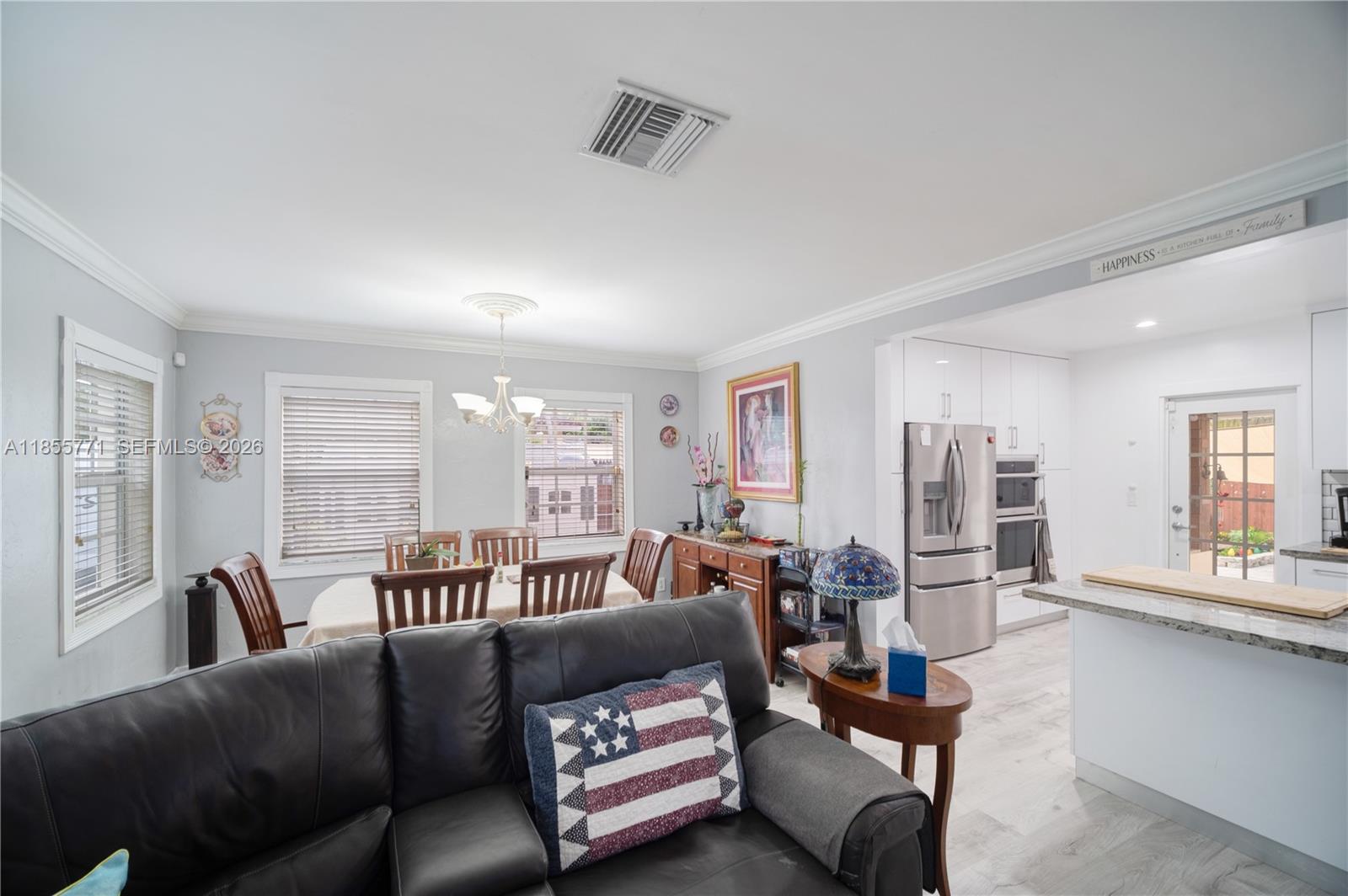 3715 SW 29th St Miami, FL 33134