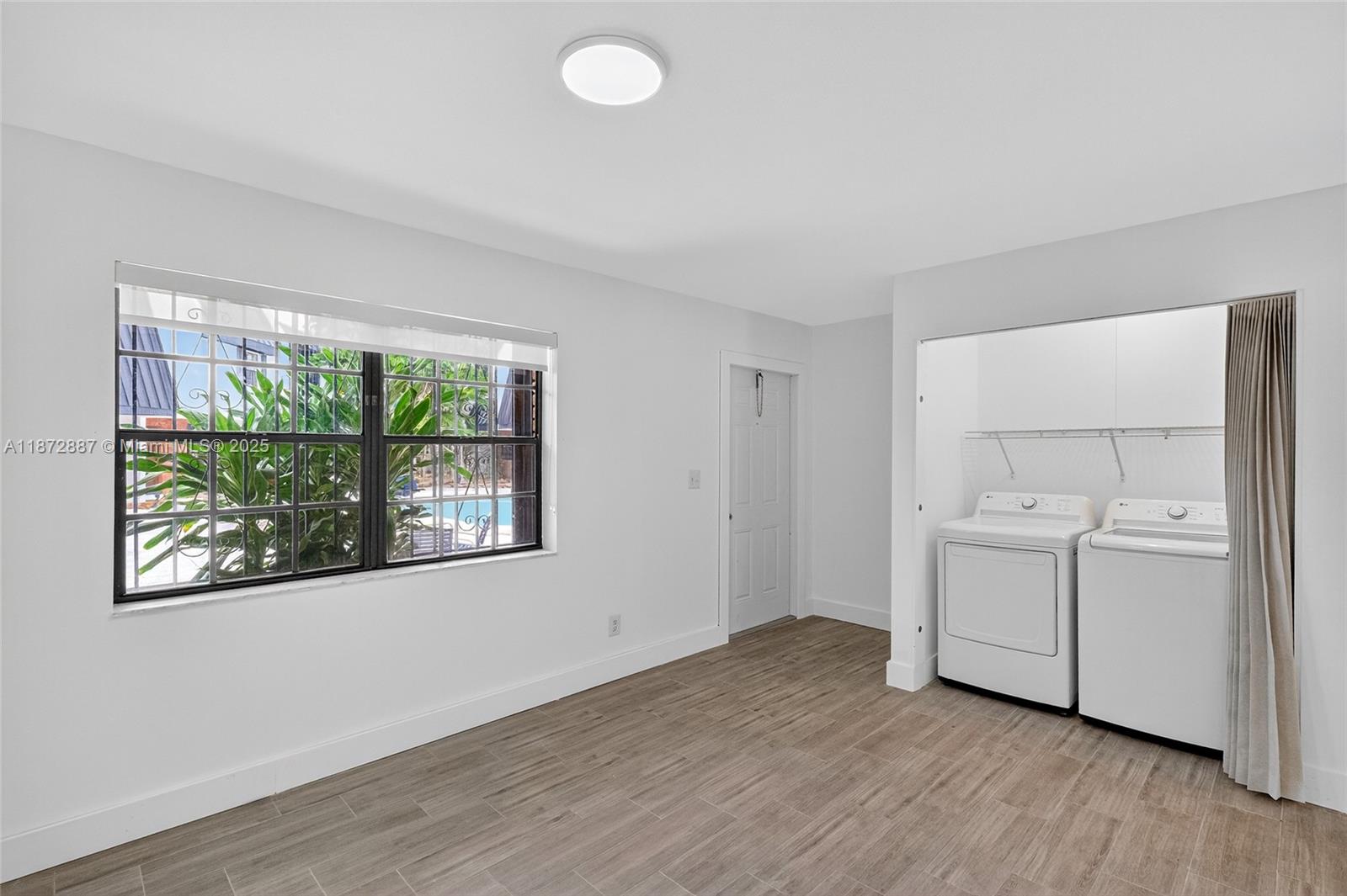 6667 Miller Dr # 13 South Miami, FL 33155