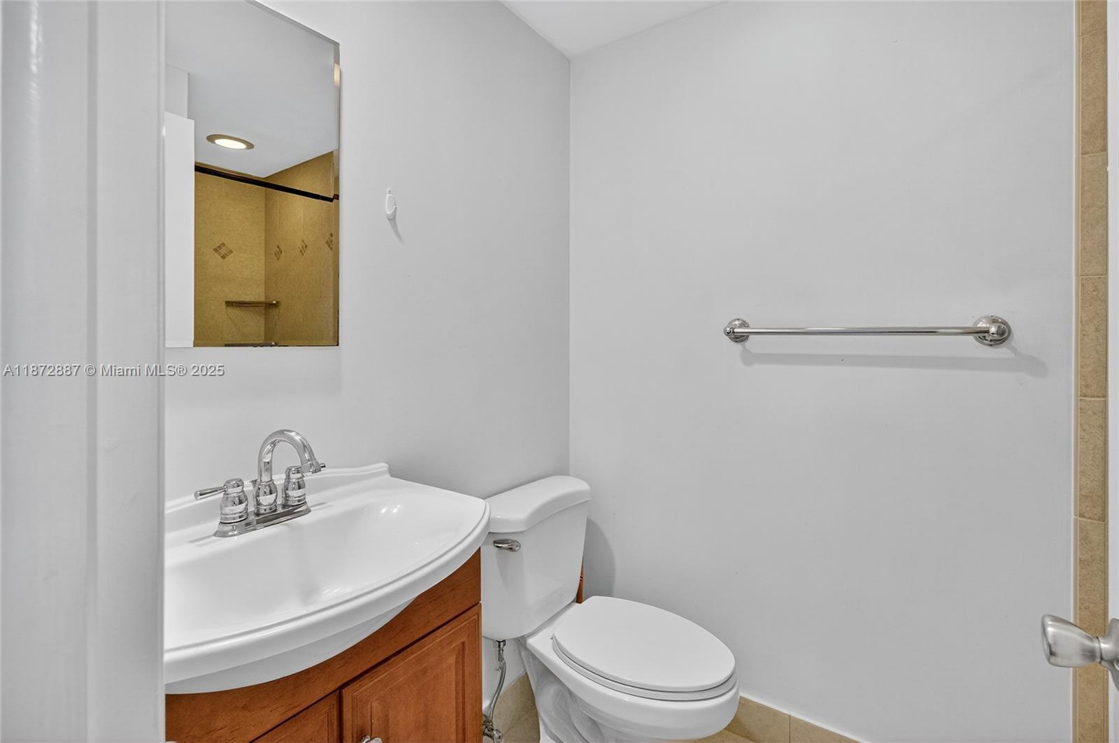 6667 Miller Dr # 13 South Miami, FL 33155