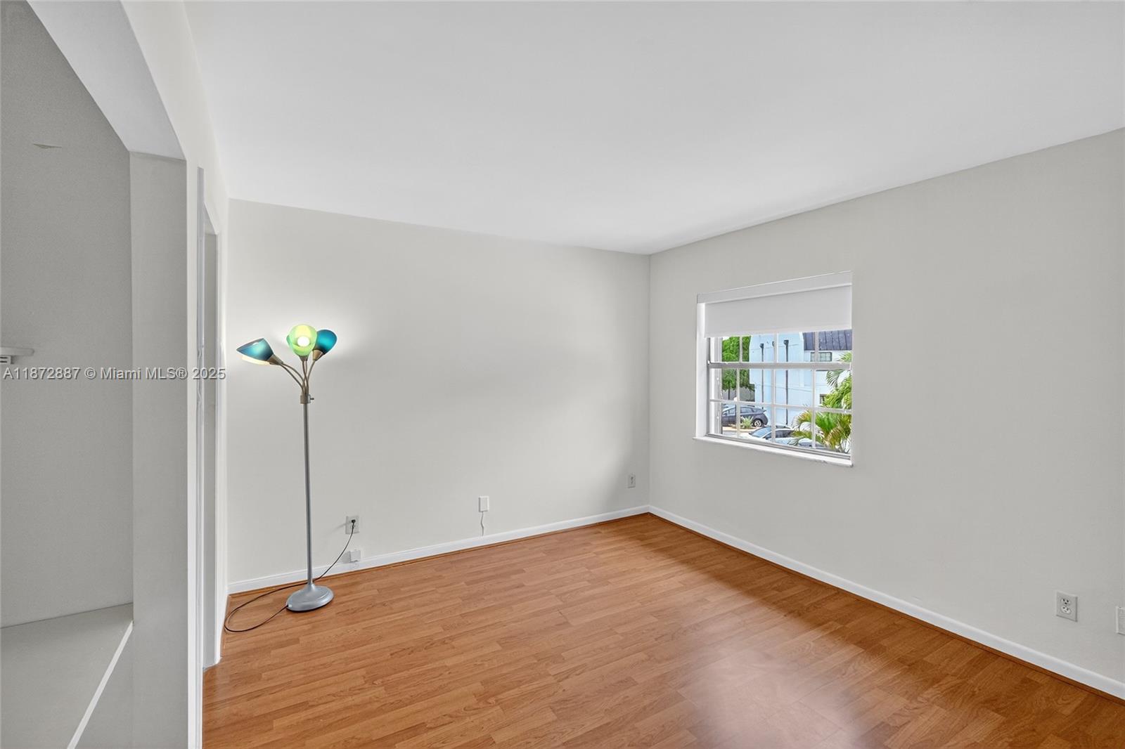 6667 Miller Dr # 13 South Miami, FL 33155