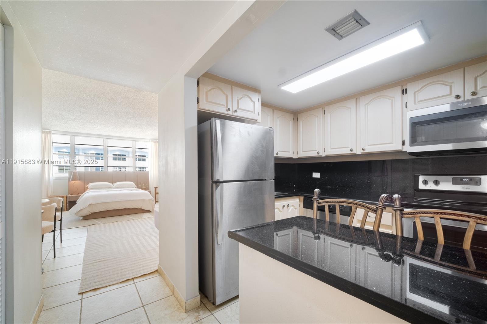 999 N Brickell Bay Dr # 1906