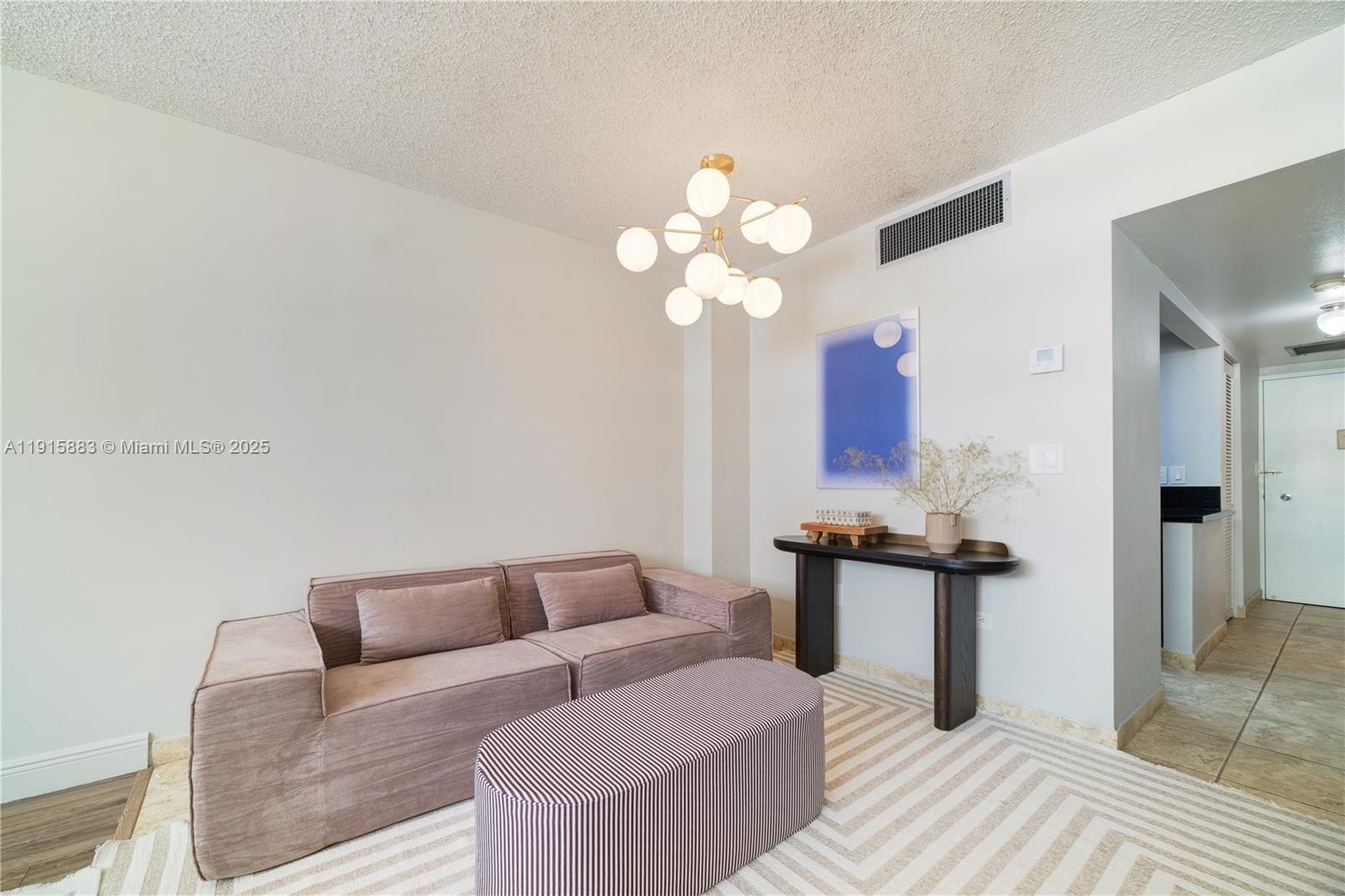 999 N Brickell Bay Dr # 1906