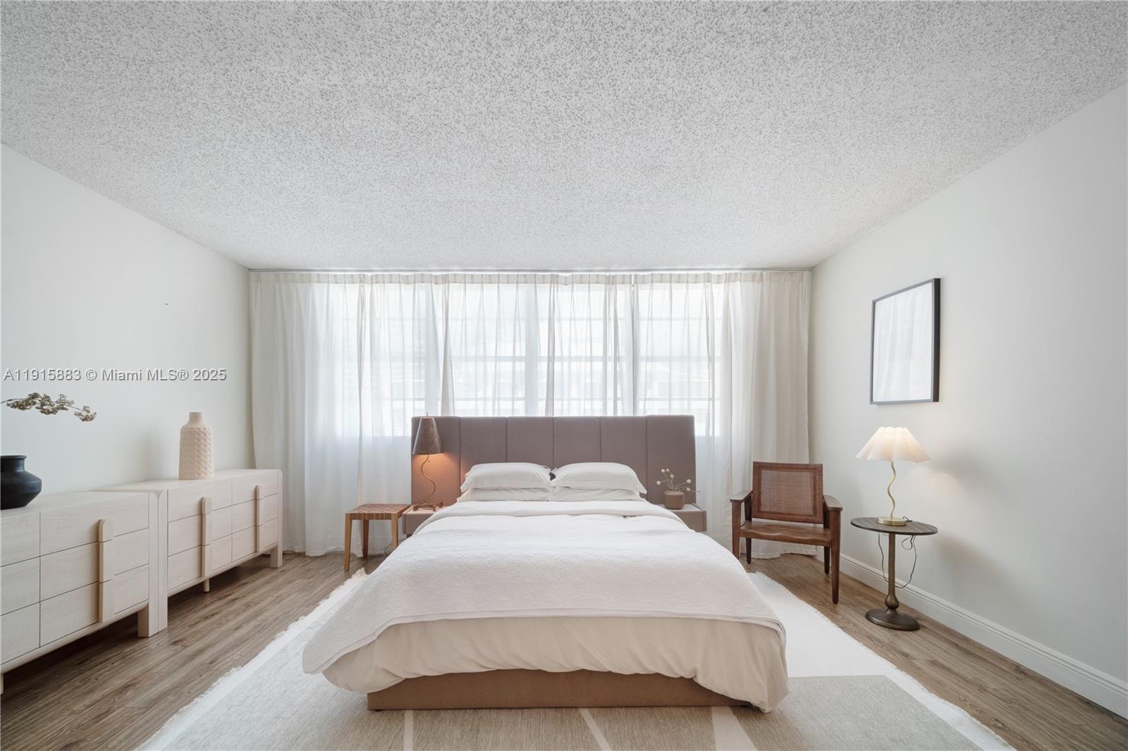 999 N Brickell Bay Dr # 1906