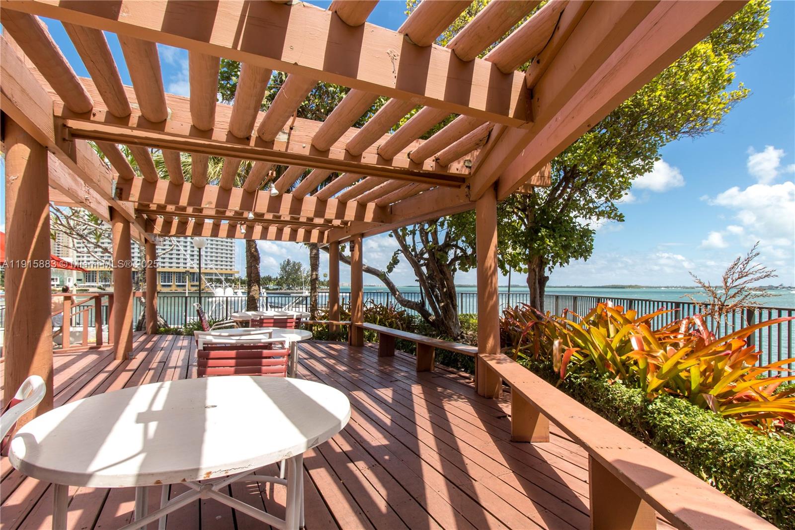 999 N Brickell Bay Dr # 1906