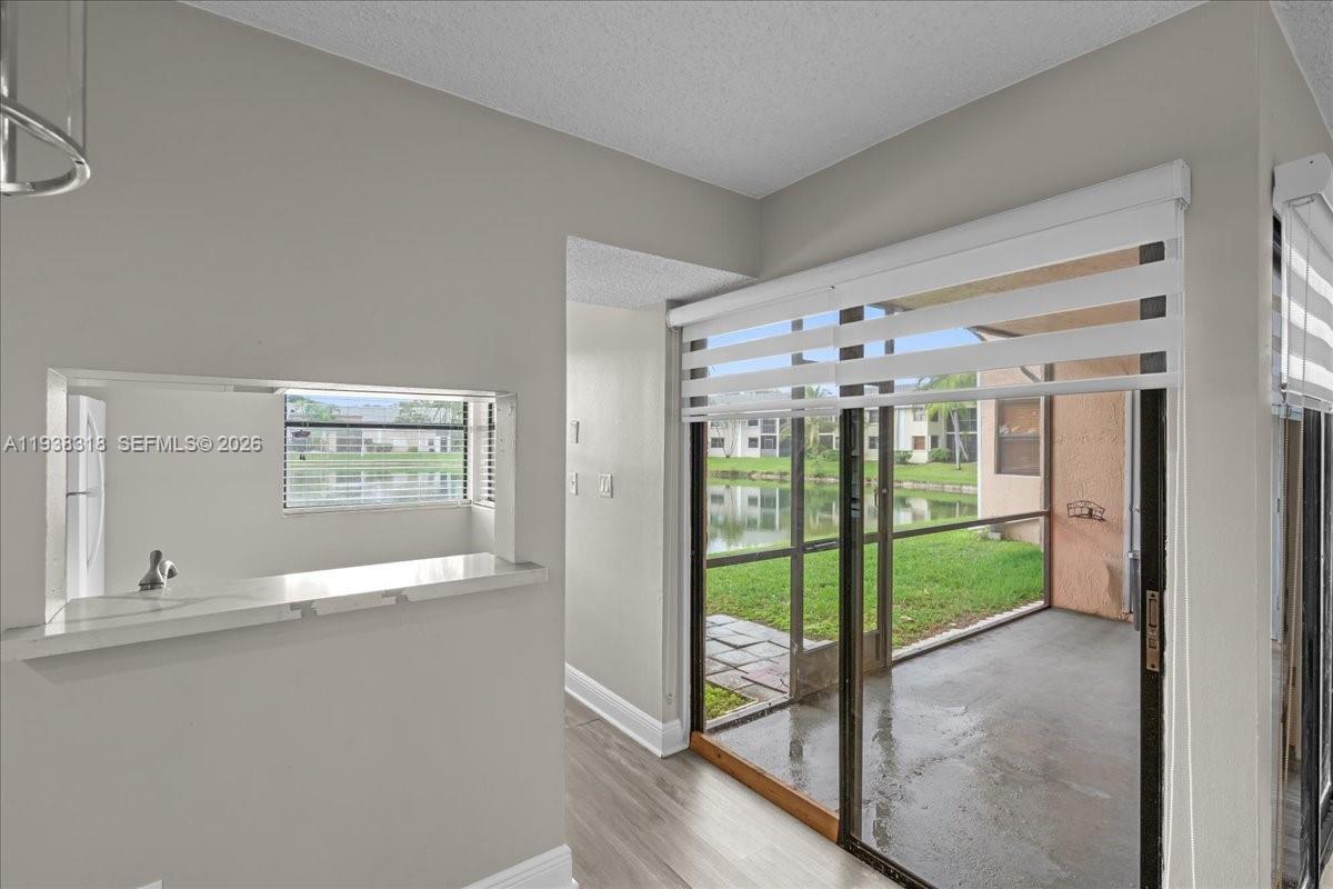 820 N Franklin Ave # 820C