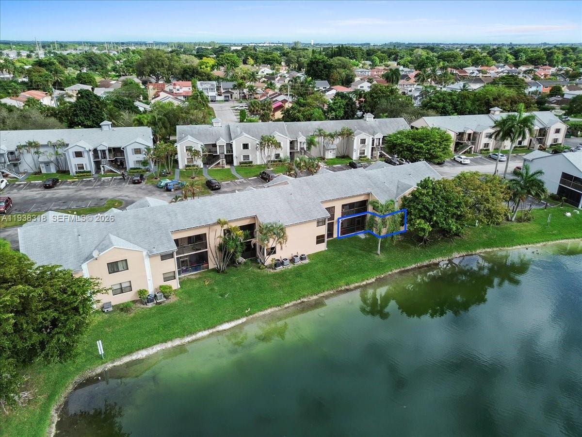 820 N Franklin Ave # 820C