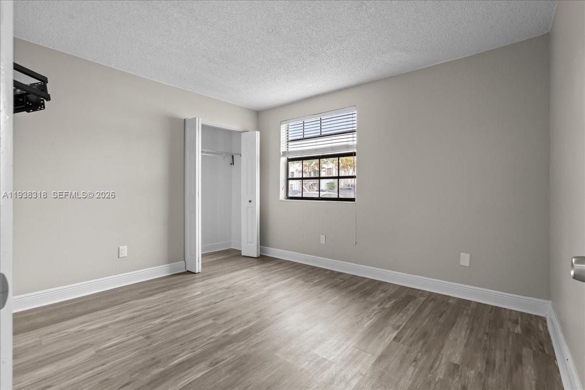 820 N Franklin Ave # 820C