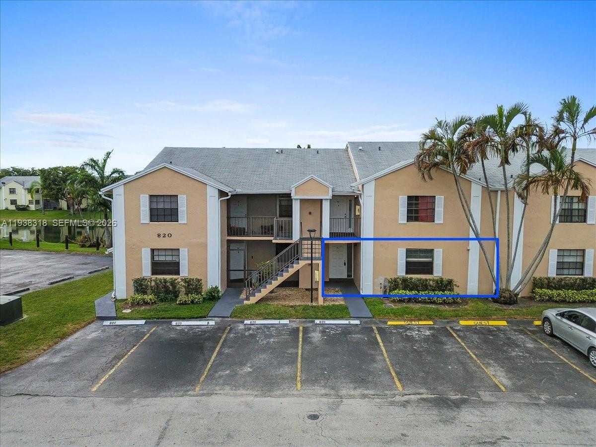 820 N Franklin Ave # 820C