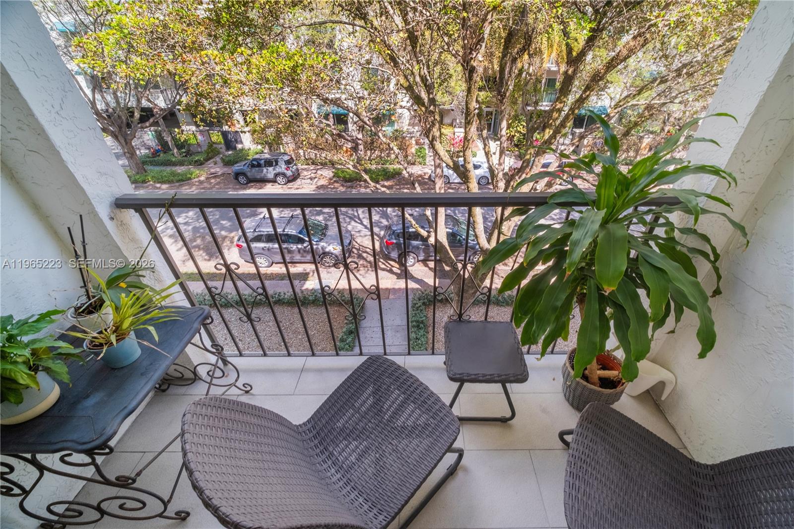 338 Majorca Ave # 205