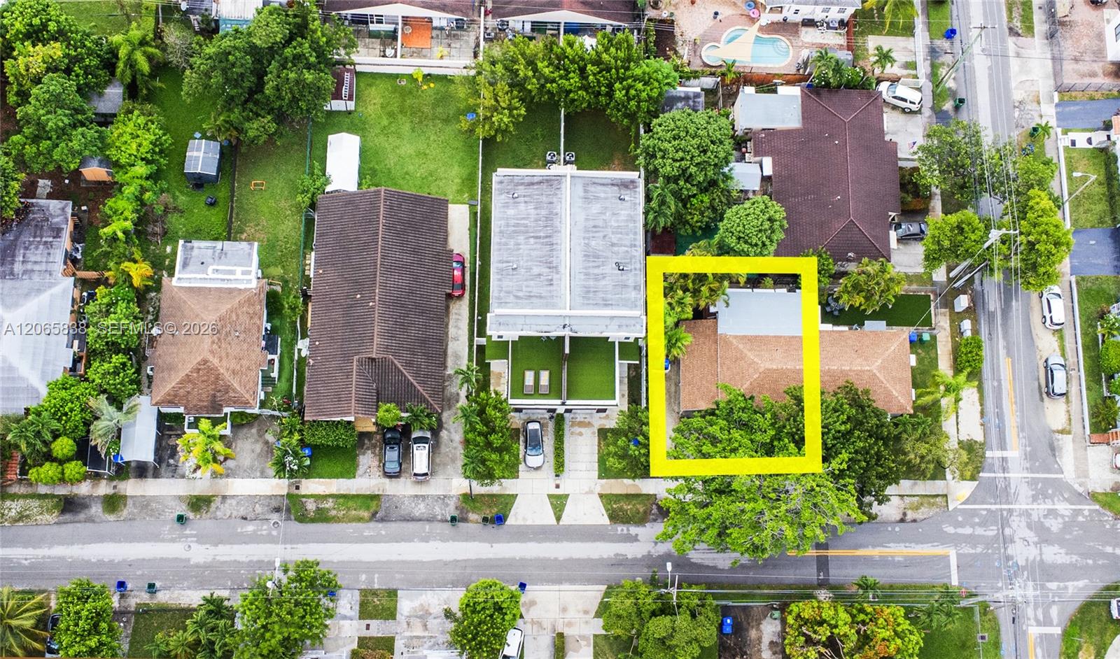 2893-2895 SW 37th Ct