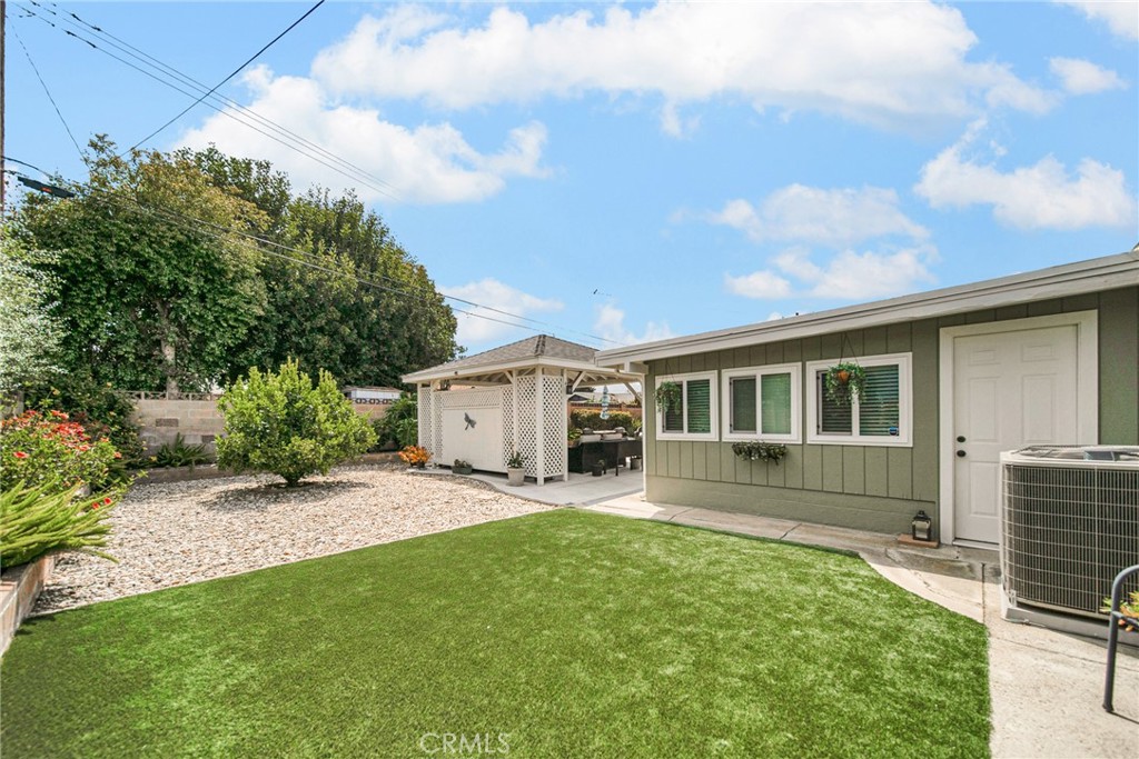 2316 Marshall Avenue