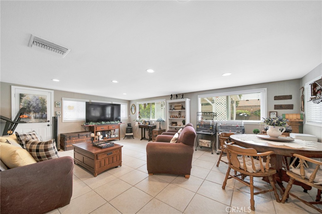 2316 Marshall Avenue