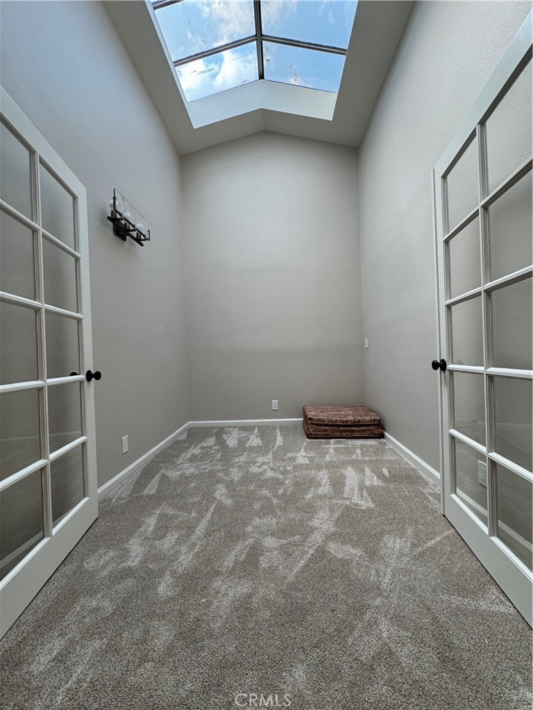 5694 E Los Angeles Avenue