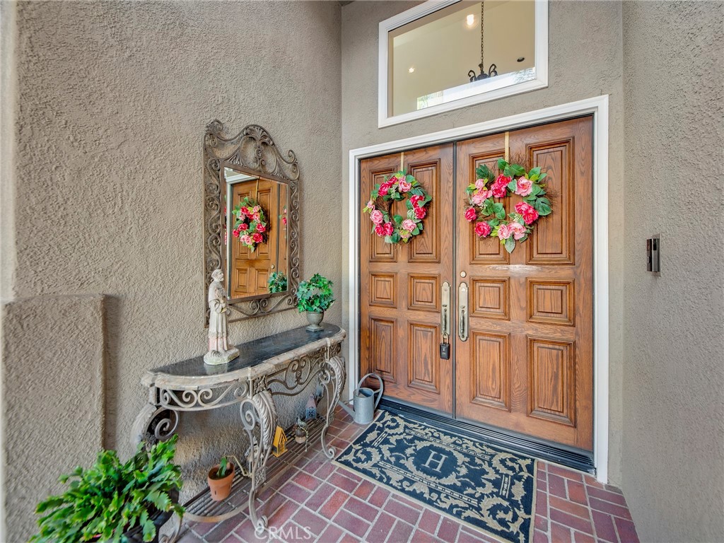 125 Heath Meadow Place