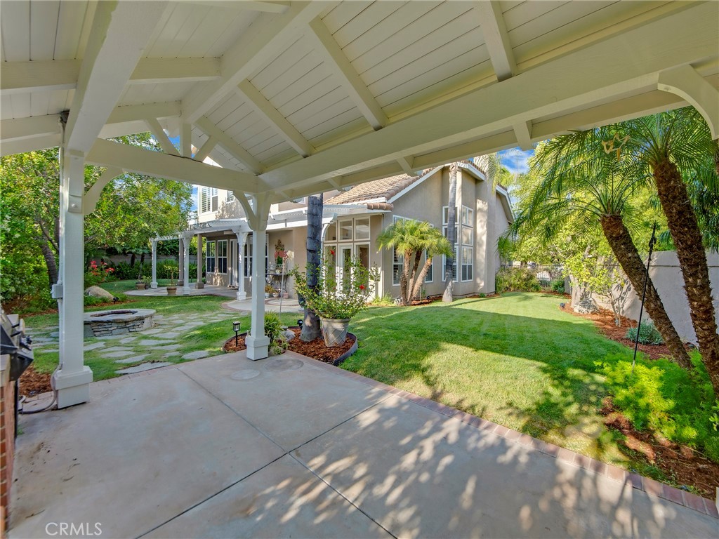 125 Heath Meadow Place