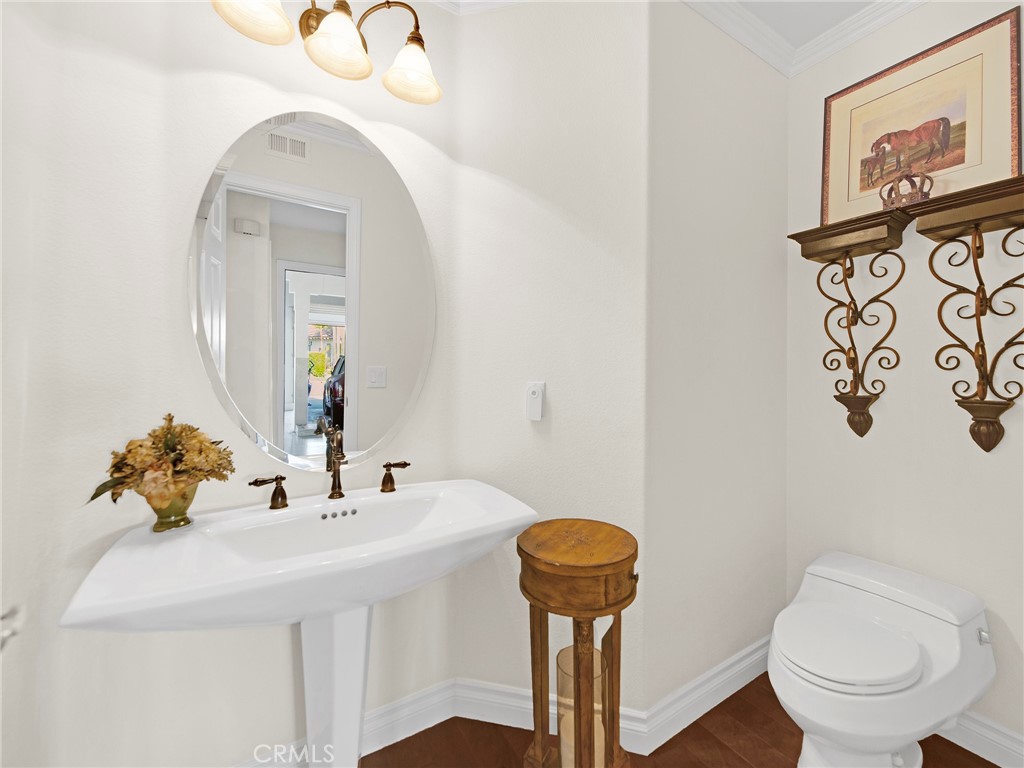 125 Heath Meadow Place