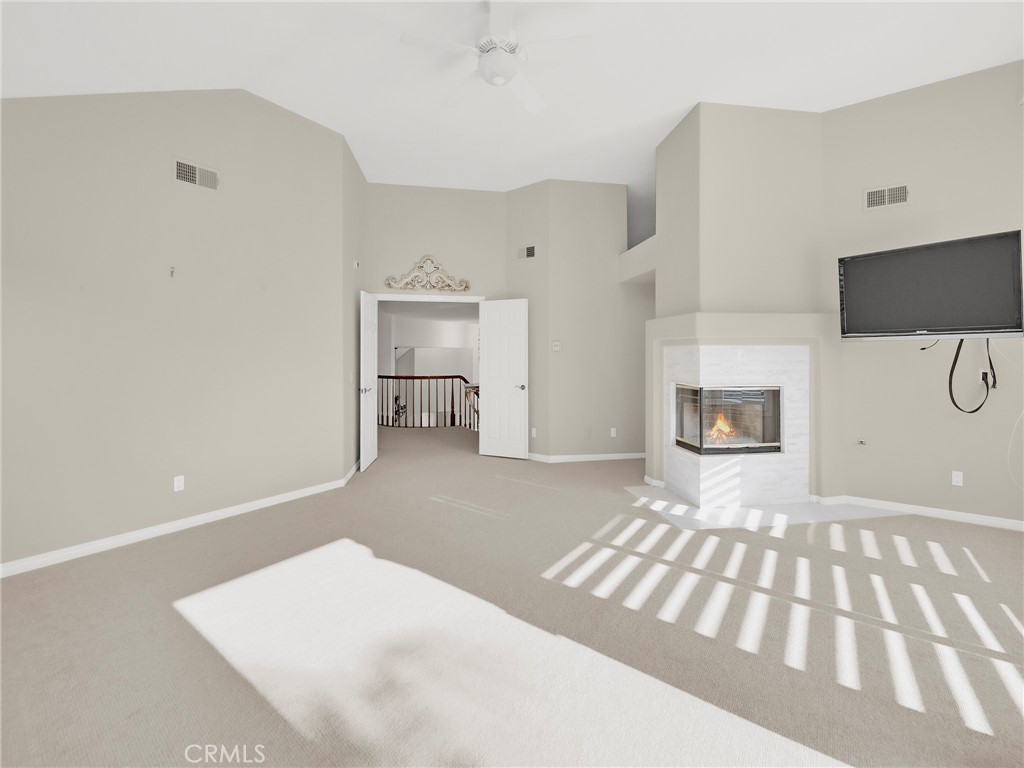 125 Heath Meadow Place