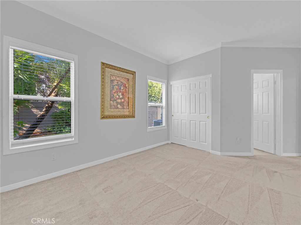 125 Heath Meadow Place