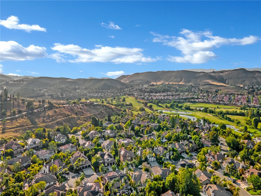 125 Heath Meadow Place