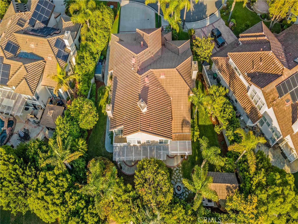 125 Heath Meadow Place