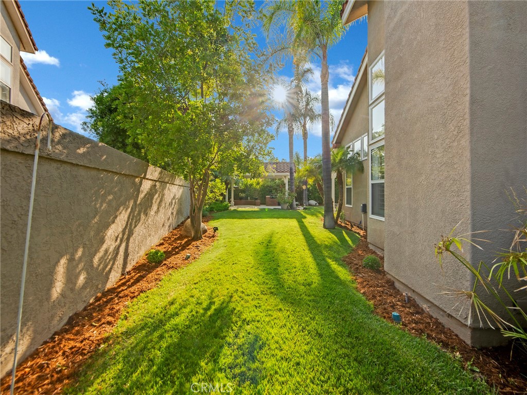 125 Heath Meadow Place