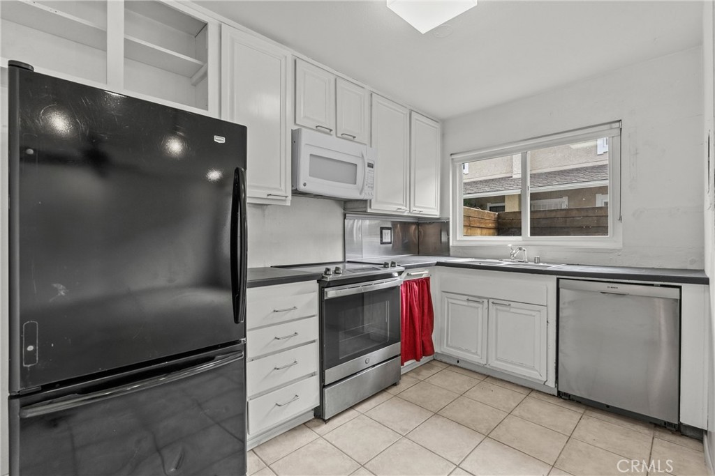 3452 Lockwood Court 24