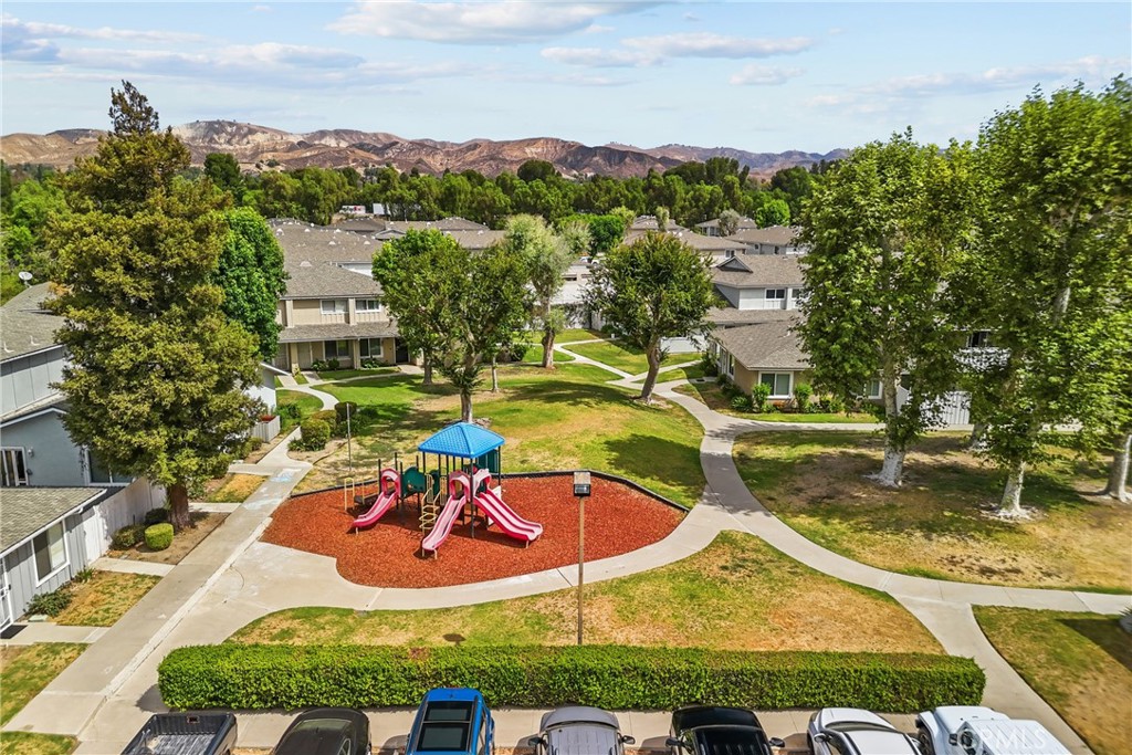 3452 Lockwood Court 24