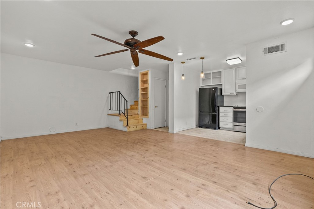 3452 Lockwood Court 24