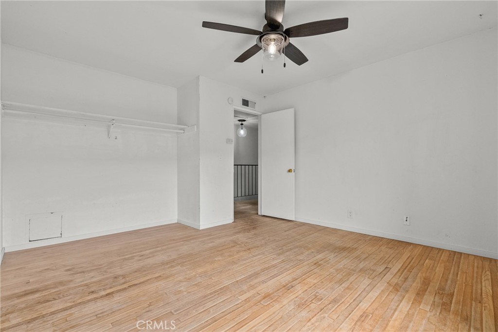 3452 Lockwood Court 24