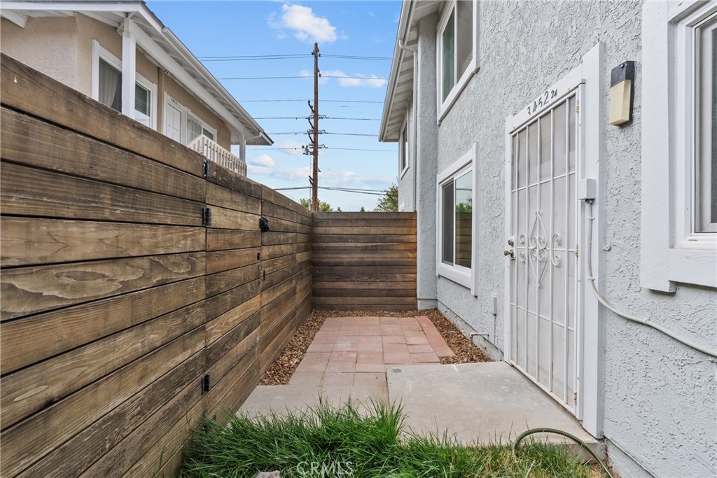 3452 Lockwood Court 24