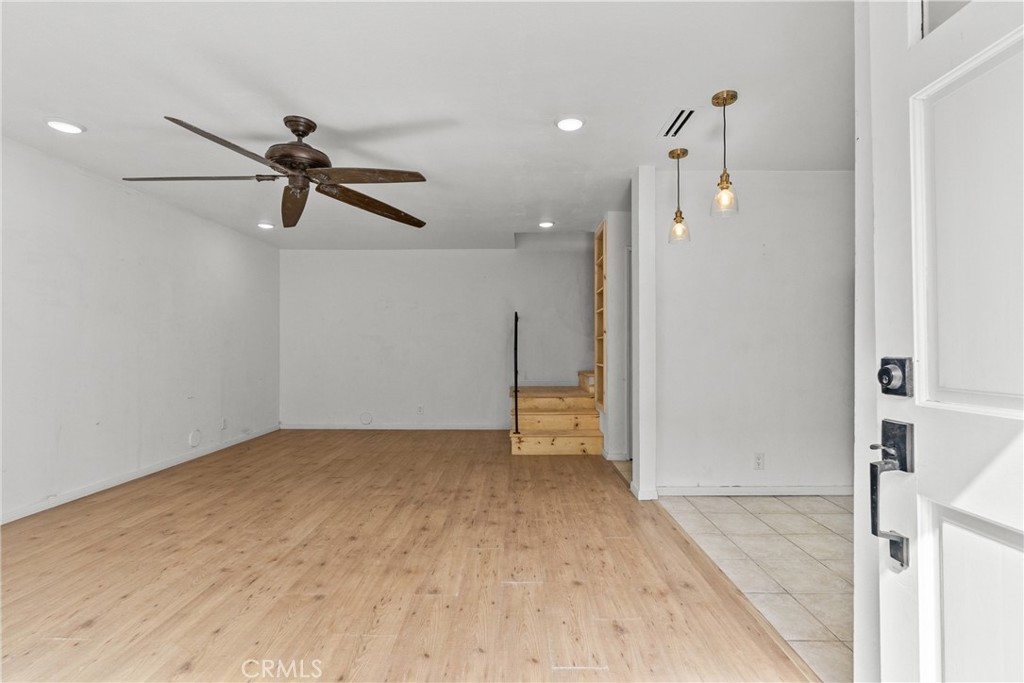 3452 Lockwood Court 24