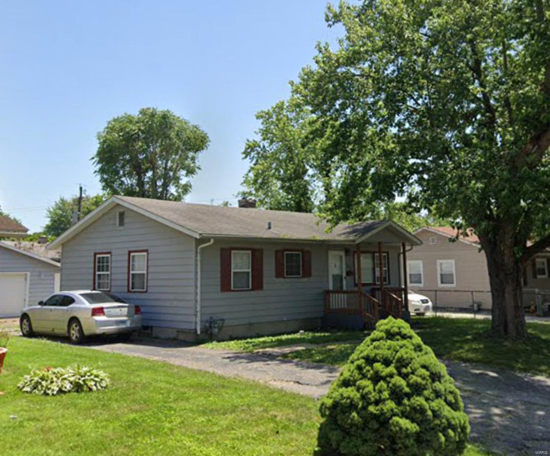 745 Saint Nicholas Drive